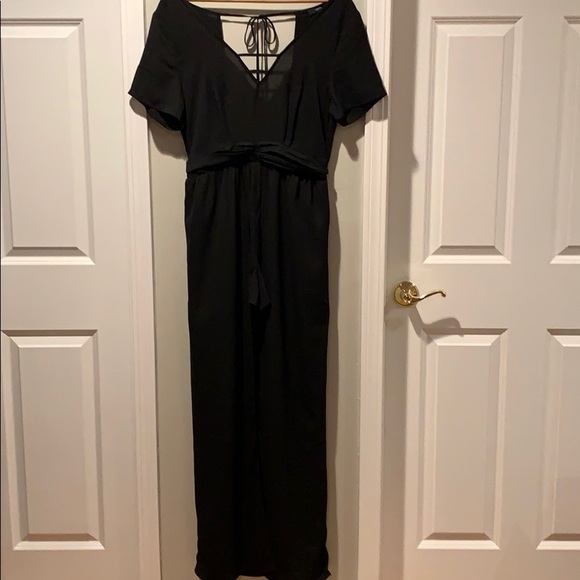 Black Romper with skirt (L) - Picture 1 of 11